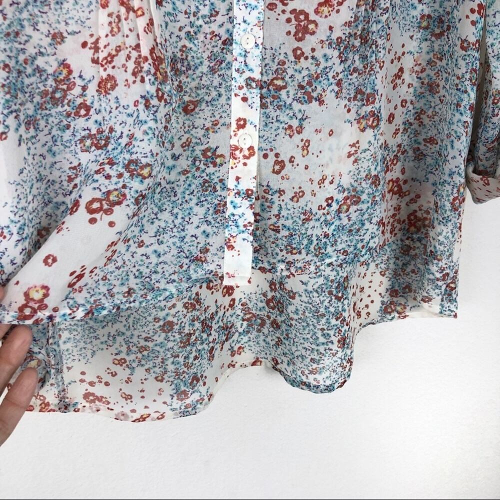 Pins & Needles Sheer Floral Blouse - Picture 5 of 8